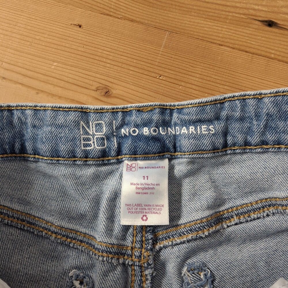 No Boundries Jeans Womens Size 11 Distressed Blue - Picture 7 of 8